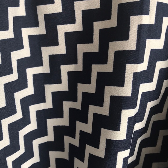 Maternity Tunic - Picture 4 of 4